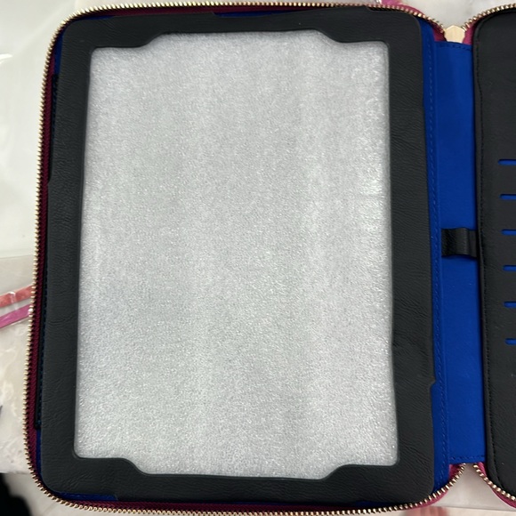 REBECCA MINKOFF HOT PINK IPAD CASE - Picture 5 of 8